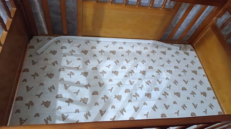 kids Bed with good condition 1