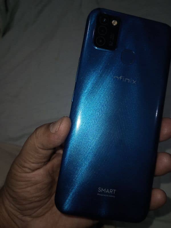 Infinix Smart 6 8