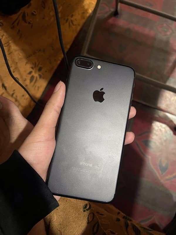 Iphone 7 plus 128gb 10/9 condition zong sim working non pta 1