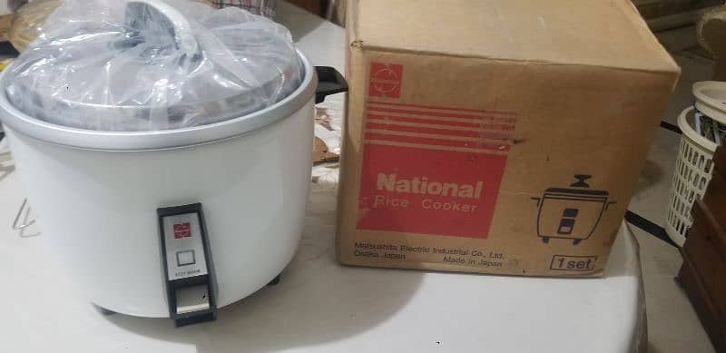 Electric Rice Cooker 6