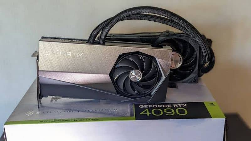 MSI suprim liquid X Rtx 4090 lush with full box 0