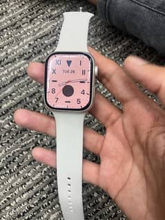 apple watch series 7 45mm Starlight 84BH