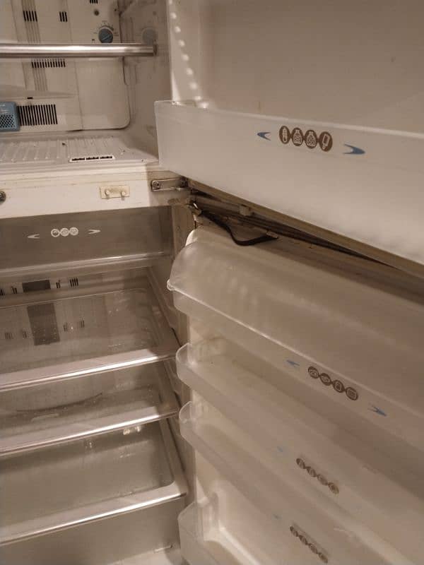 Imported Dawlance Refrigerator 0