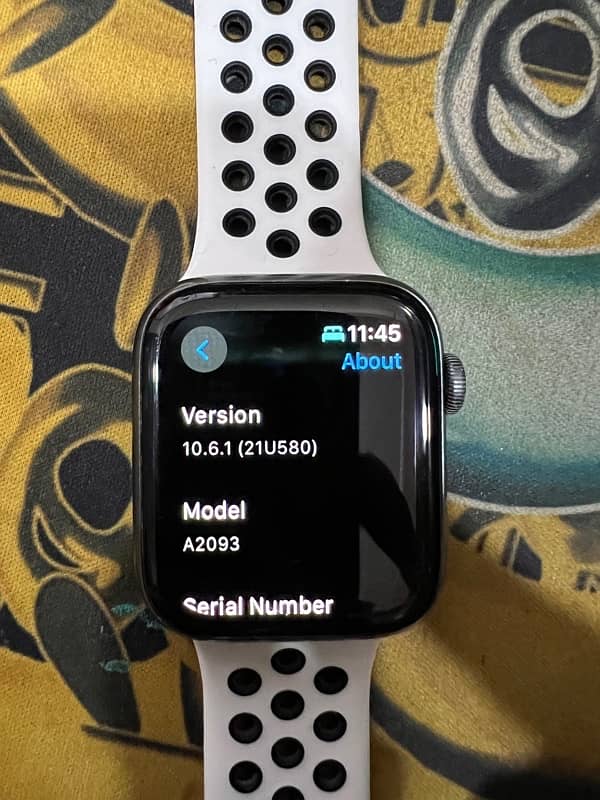 Apple Watch Series 5 Nike 44mm GPS Space Grey Aluminum Good Condition 8