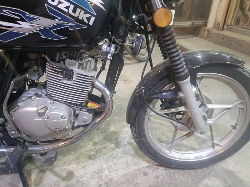 Suzuki gs 150 all ganien 1