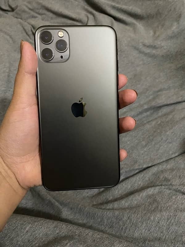 iphone 11promax 256gb pta aproved 0