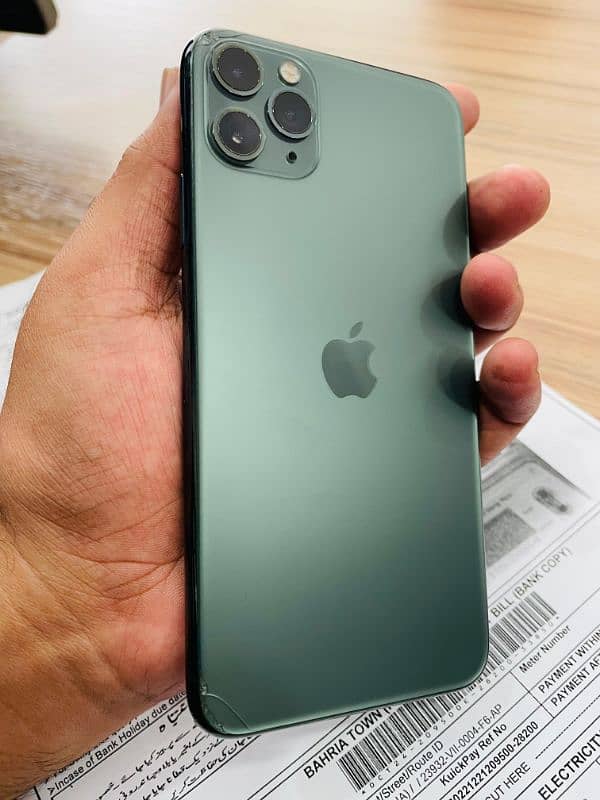 iphone 11 pro max 1