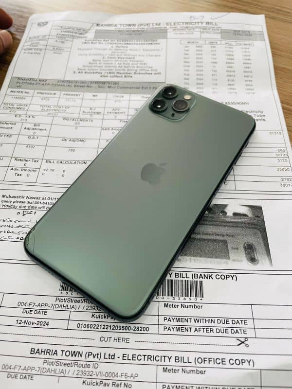 iphone 11 pro max 3