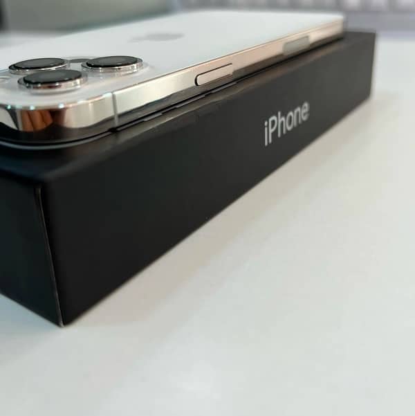 iphone 12 pro PTA approved 128GB 89%health 03164204910 4