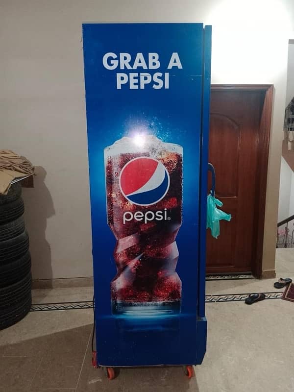 pepsi refrigerator like brand new only 6 months used 1