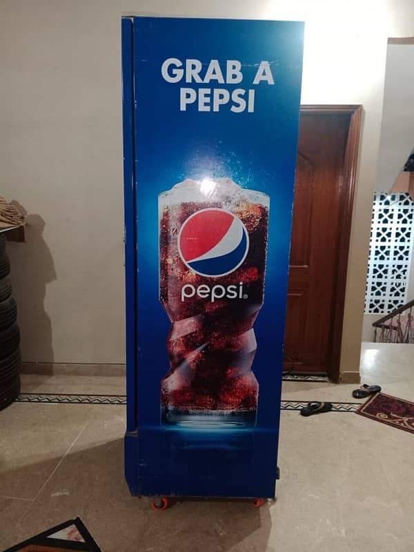 pepsi refrigerator like brand new only 6 months used 2