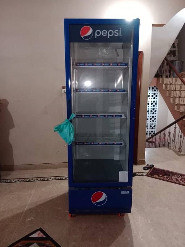 pepsi refrigerator like brand new only 6 months used 4