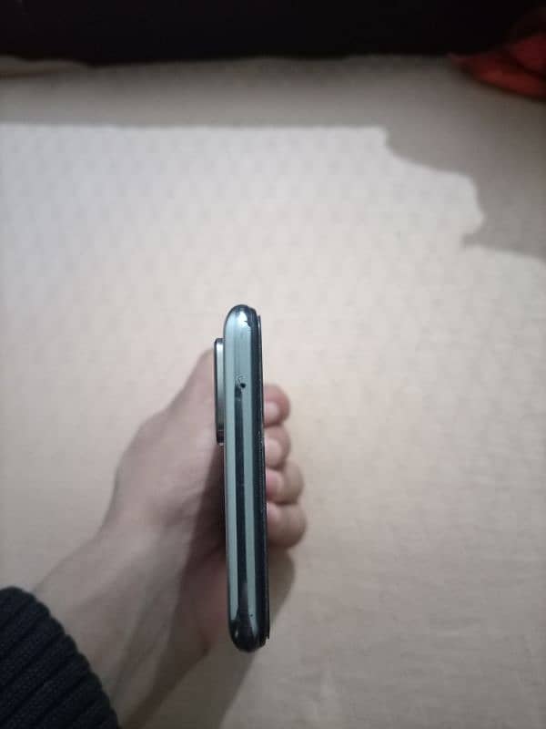 Oppo F19 pro 4