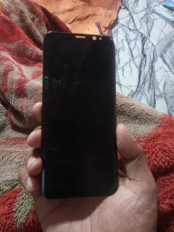 Samsung galaxy S8 original penal  he bs 10 by 10 all okay 3