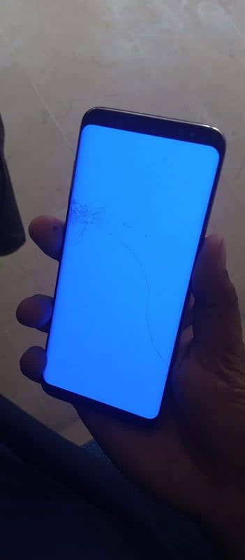 Samsung galaxy S8 original penal  he bs 10 by 10 all okay 5