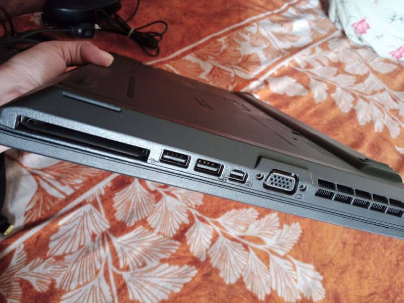 urgent sell Lenovo laptop 3