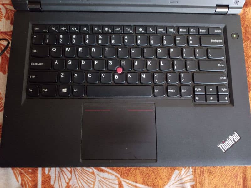 urgent sell Lenovo laptop 6