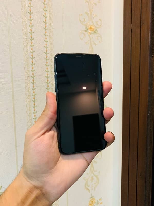 IPHONE 11 PRO 64GB JV NON PTA WATER PACKED 1