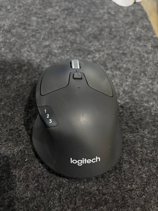 Logitech M720 Triathlon Mouse | Bluetooth | USB Dongle 1