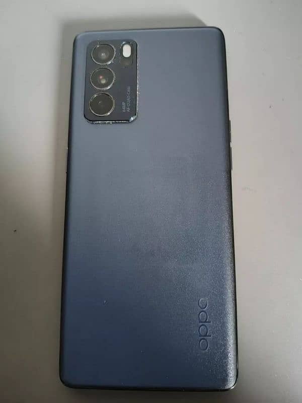 Oppo Reno 6 Pro - 5G - 256Gb + 12Gb - Black - Excellent 4