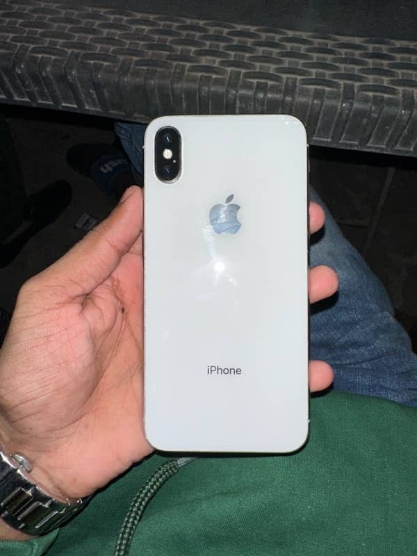 iphone x pta abrove hai box nhi hai 0