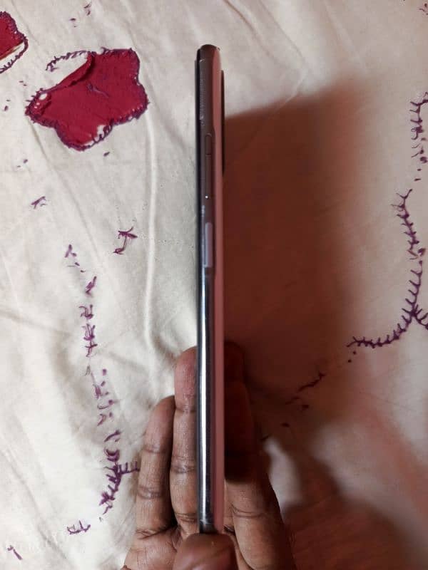 REDMI NOTE 10s box and mobile no charger seald mobile ad read karein 10