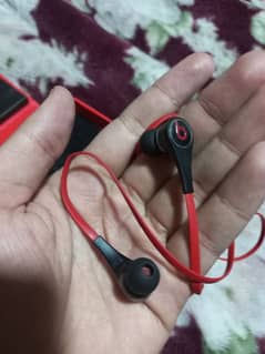 BEATS by DR. DRE handfrees