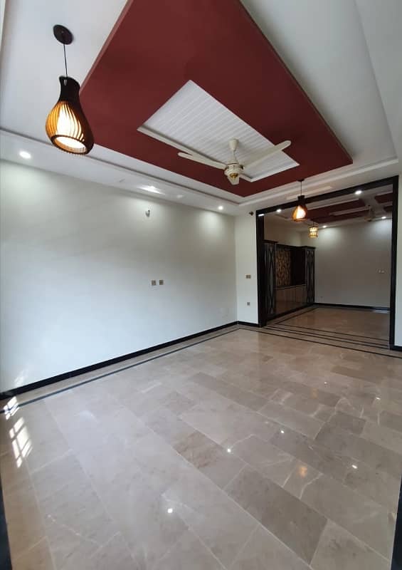 7 Marlas Ground floor Prime Location All Facilities Near Market and Park G-13 1