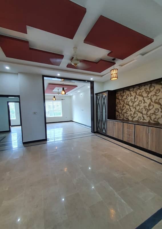 7 Marlas Ground floor Prime Location All Facilities Near Market and Park G-13 4