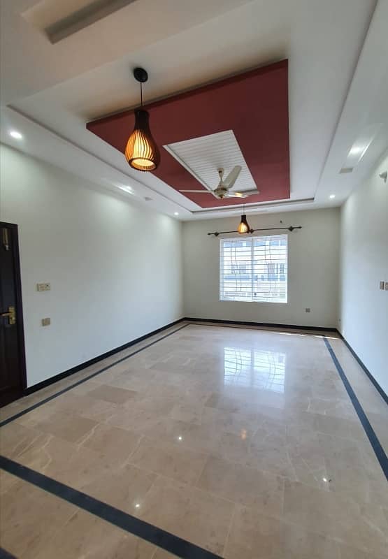 7 Marlas Ground floor Prime Location All Facilities Near Market and Park G-13 8