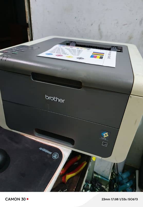 Brother HL-3170CDW Digital Color Printer with Wireless Networking U. k 8