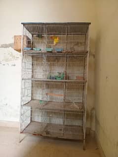 12 portion cage is in good condition