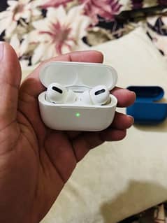 Apple AirPods Pro (UK Import) - Like New 100% Original