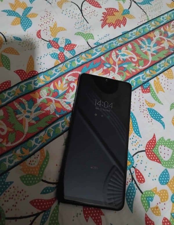 Samsung A32 condition 10/10 6