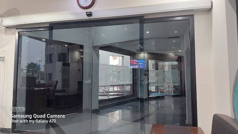 Automatic Sliding glass doors// Sensor Glass doors 1