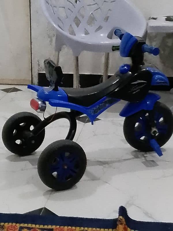 super tricycle for sale in good condition 0