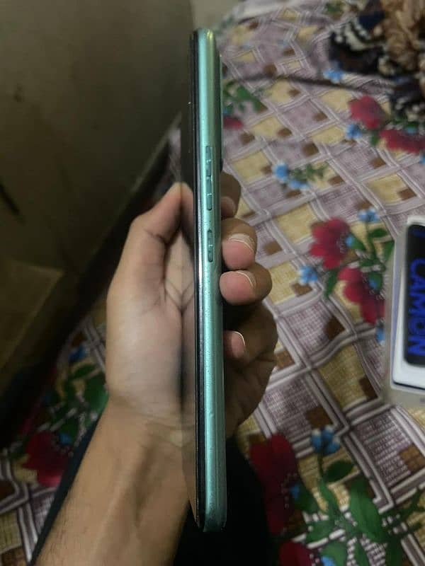 Tecno Camon 17 6/128 box charger sath condition 10/9 2