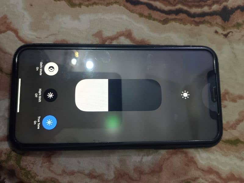 Iphone XR 128gb Non Pta Factory unlocked 7