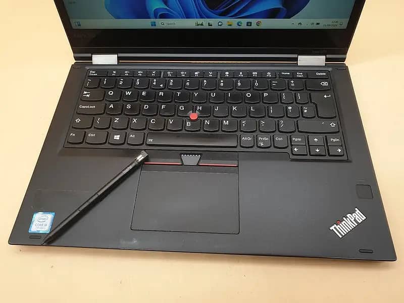 Lenovo Yoga Ci5 8th Gen New Condition x360 Convertable Laptop/Tablet 2