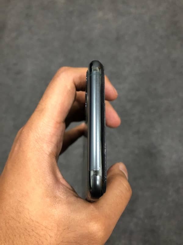 iphone 11 pro max non pta 4