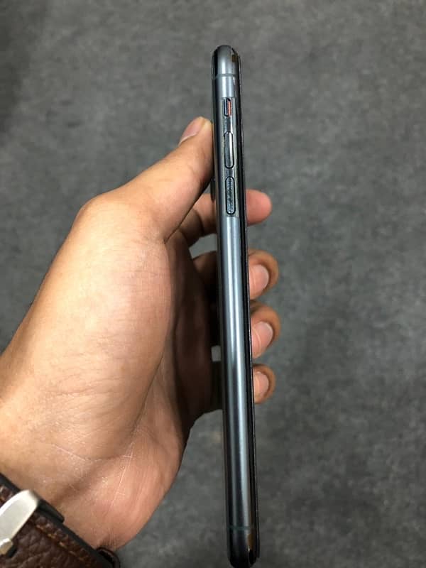 iphone 11 pro max non pta 5