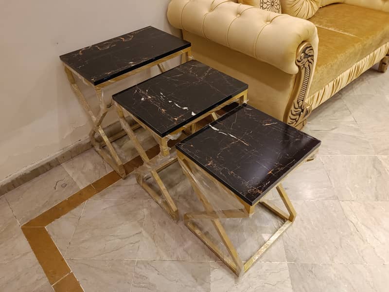 Serving tables / Side table 0