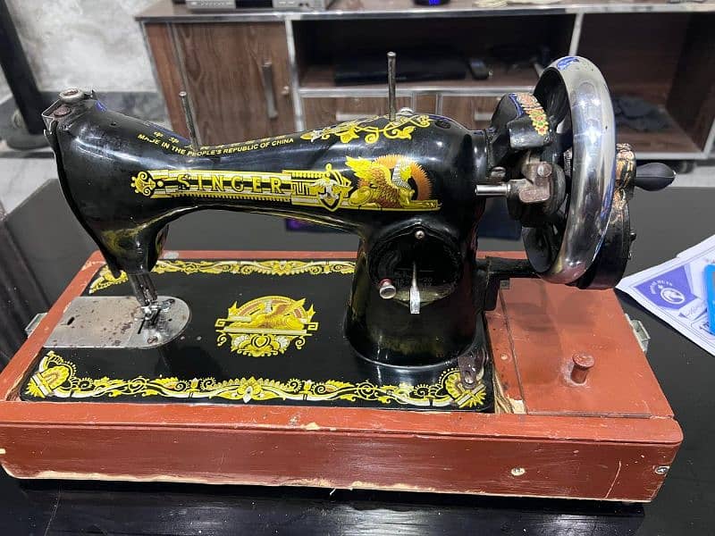 singer sewing machine for sell 0