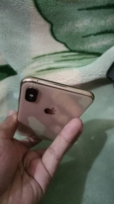 iPhone xs non pta water pack 1