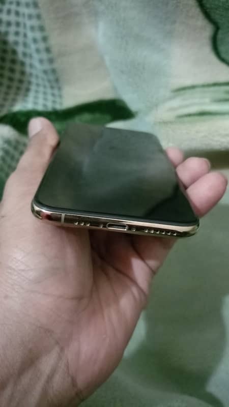 iPhone xs non pta water pack 3