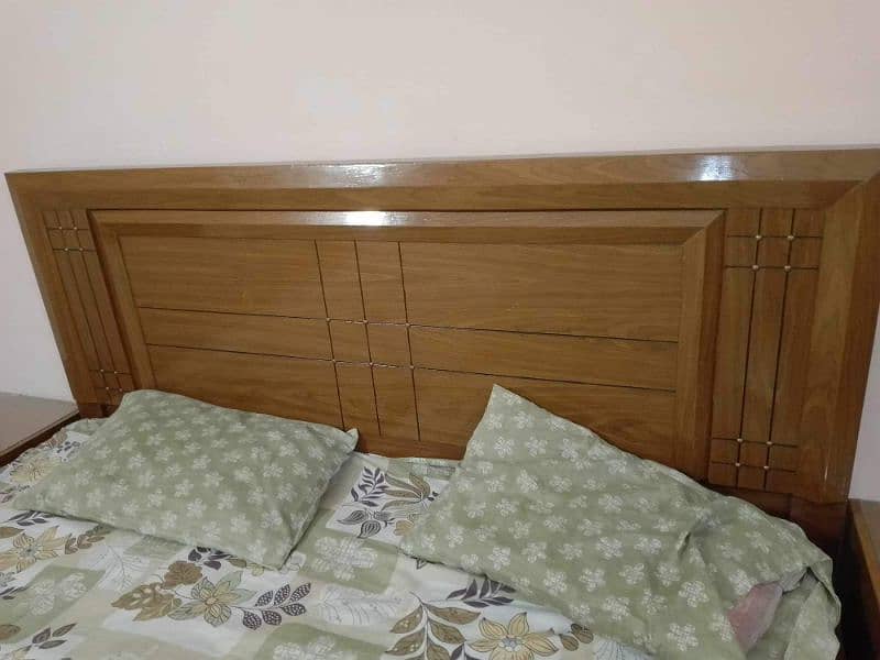 Bed for sale with side tables and mattress 6