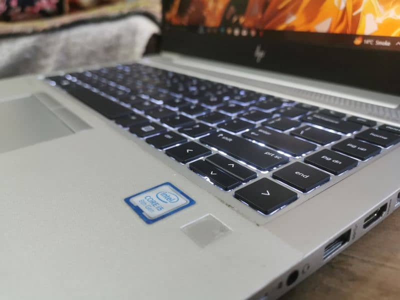 Hp Laptop Elitebook 840 G6 Core i5 8th Generation 16by256gb 10by10 6