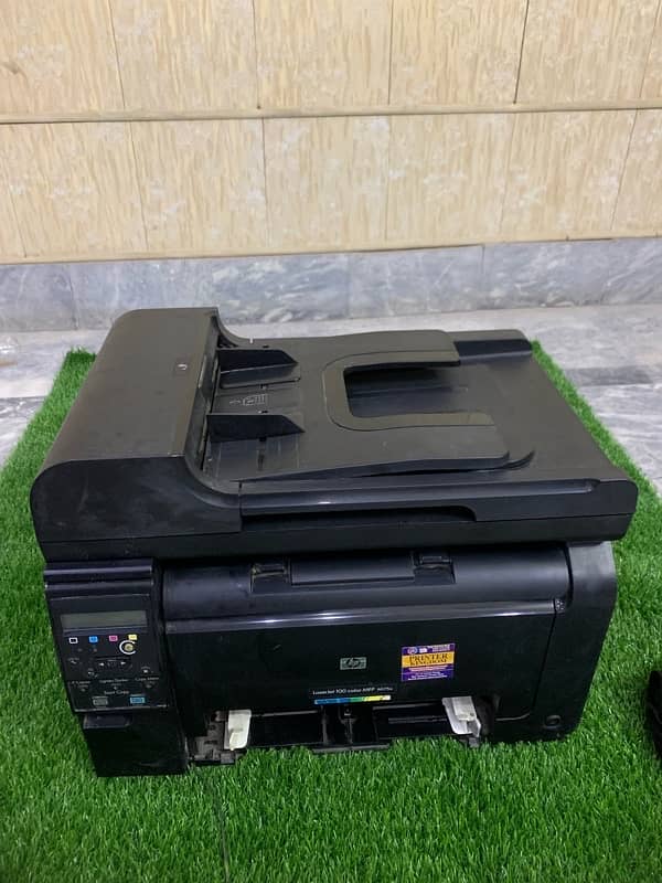 HP COLOUR PRINTER 3 in 1 ,LASER JET 100 color MFP M 175a 5 in 1 0