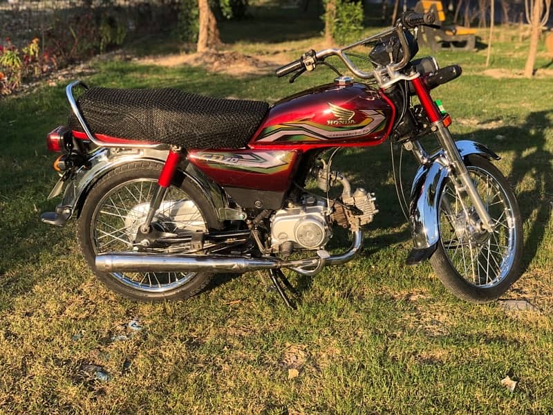 HONDA CD 70 2009 Model 3