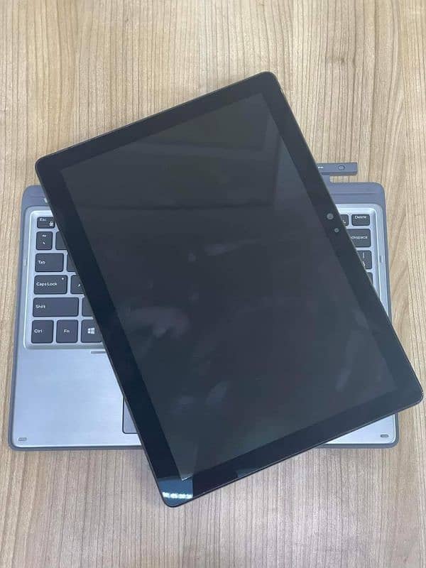 Dell Latitude 7210 2in1 - Core i5 10th Gen - 8gb 256gb 2